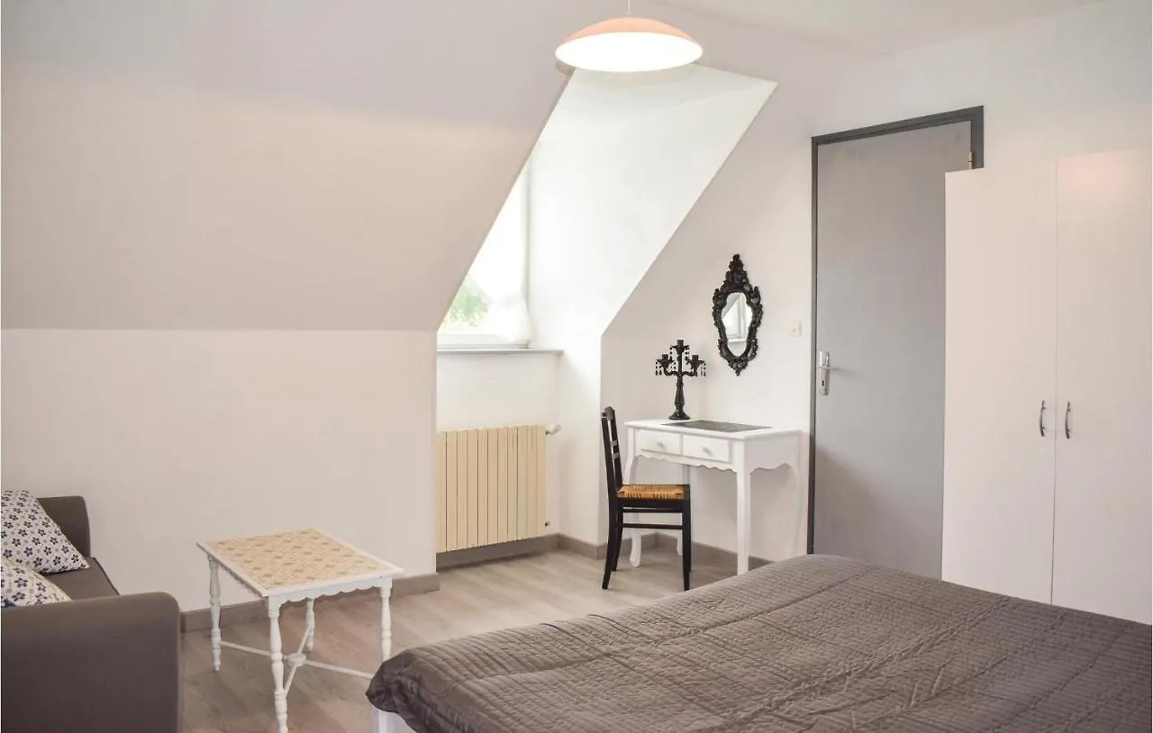 Beautiful Home In Goudelin With Wifi 0*,